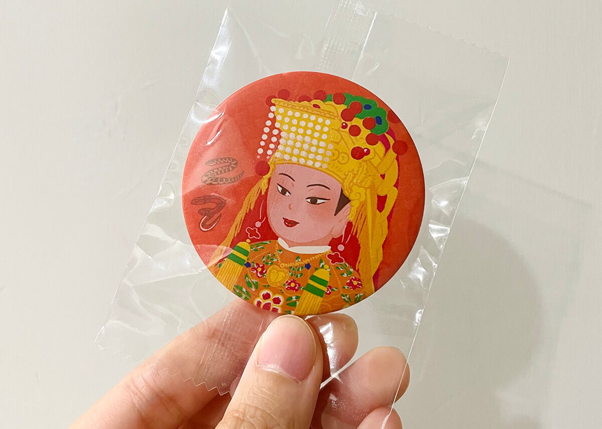 matsu-illustration-2 媽祖插畫 2025 白沙屯進香結緣品 徽章設計 實拍圖